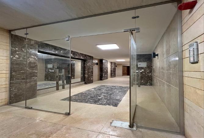 7972637 - Property Image 3