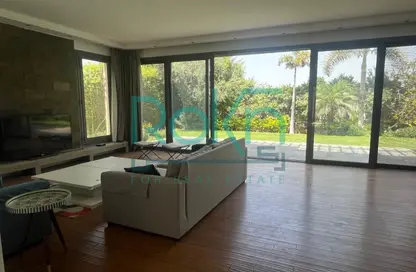 فيلا - 5 غرف نوم - 4 حمامات للبيع في الجريا - كمبوندات الشيخ زايد - الشيخ زايد - الجيزة