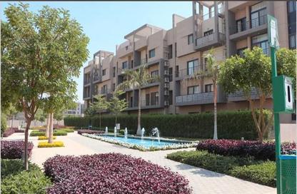 Apartment - 3 Bedrooms - 2 Bathrooms for sale in Moon Residences - Fifth Square - The 5th Settlement - New Cairo City - Cairo