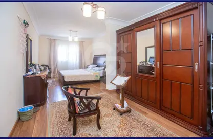Apartment - 3 Bedrooms - 3 Bathrooms for sale in Mohamed Hussein St. - Sidi Beshr - Hay Awal El Montazah - Alexandria