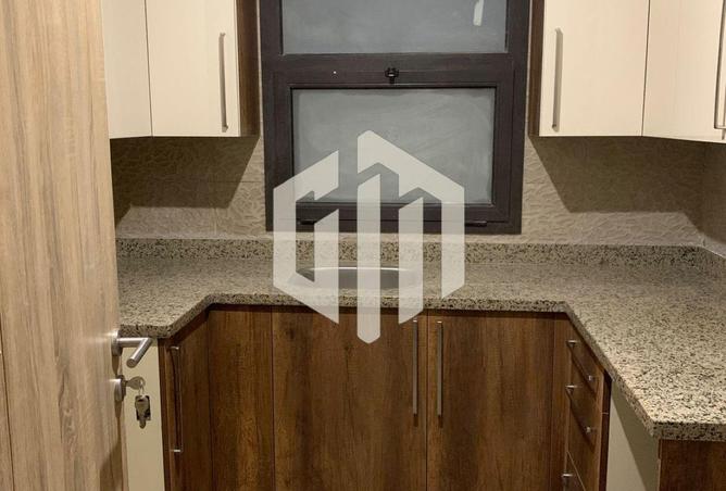 8274366 - Property Image 3