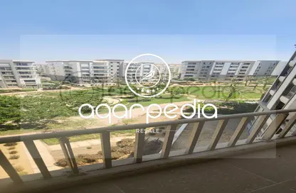Apartment - 2 Bedrooms - 3 Bathrooms for sale in Hyde Park - New Cairo City - Cairo