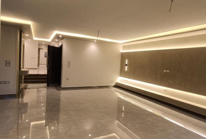 8254298 - Property Main Image