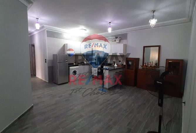 6811758 - Property Image 2