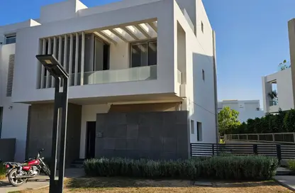 Villa - 4 Bedrooms - 4 Bathrooms for sale in Joulz - Cairo Alexandria Desert Road - 6 October City - Giza