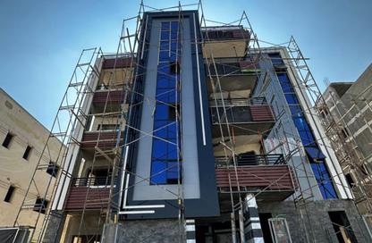 Apartment - 3 Bedrooms - 2 Bathrooms for sale in Bait Alwatan - The 5th Settlement - New Cairo City - Cairo