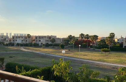 Chalet - 2 Bedrooms - 2 Bathrooms for rent in Marina 5 - Marina - Al Alamein - North Coast