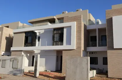 Townhouse - 3 Bedrooms - 4 Bathrooms for sale in Hyde Park - New Cairo City - Cairo Townhouse - 3 Bedrooms - 4 Bathrooms for sale in Hyde Park - New Cairo City - Cairo