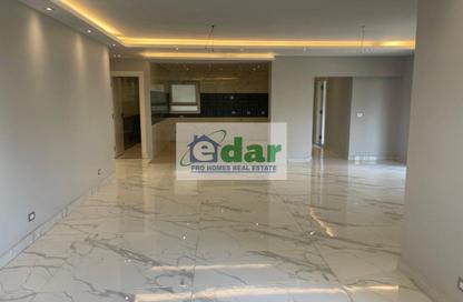 Apartment - 3 Bedrooms - 3 Bathrooms for sale in Hyde Park - 5th Settlement Compounds - The 5th Settlement - New Cairo City - Cairo