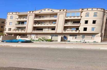 Duplex - 3 Bedrooms - 4 Bathrooms for sale in 1st Neighborhood - 4th Area - Shorouk City - Cairo