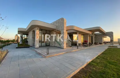 فيلا - 3 غرف نوم - 4 حمامات للبيع في كون - راس الحكمة - الساحل الشمالي