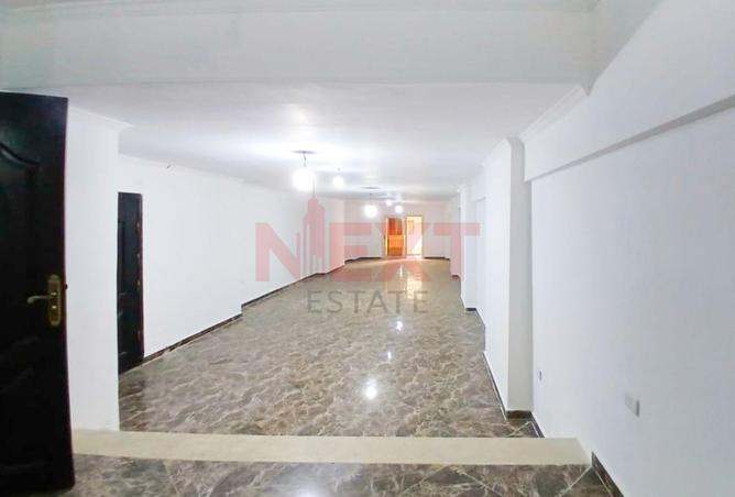 8521463 - Property Image 3