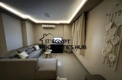 Apartment - 2 Bedrooms - 1 Bathroom for rent in Zahraa El Maadi - Hay El Maadi - Cairo