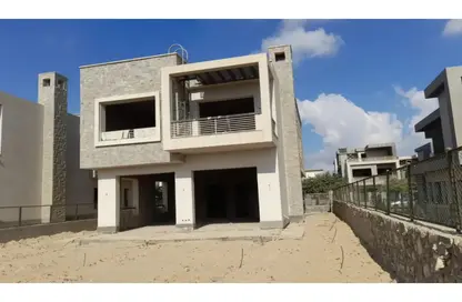 فيلا - 4 غرف نوم - 5 حمامات للبيع في نيو جيزة - طريق مصر اسكندرية الصحراوي - مدينة 6 أكتوبر - الجيزة
