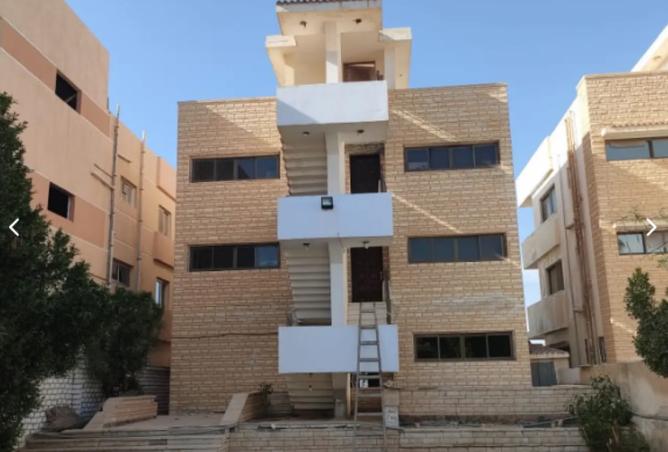 8223122 - Property Image 3