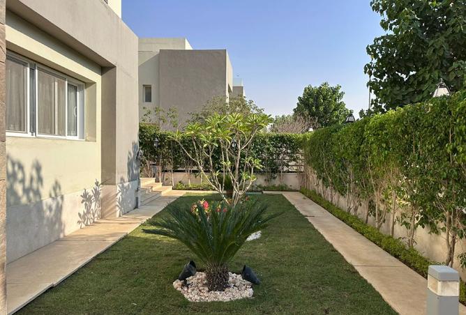 8330261 - Property Image 2