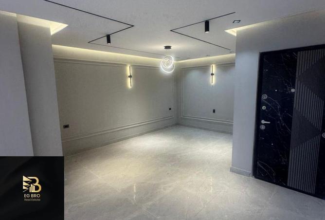 8182427 - Property Image 3