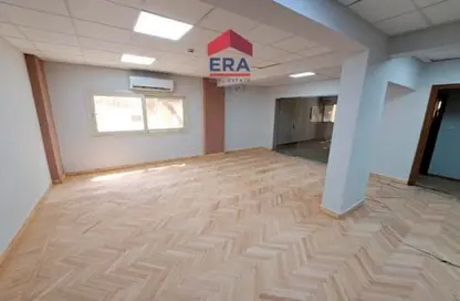 Office Space - Studio - 2 Bathrooms for rent in Sarayat Al Maadi - Hay El Maadi - Cairo