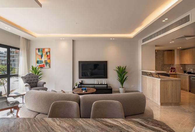 8405180 - Property Image 2