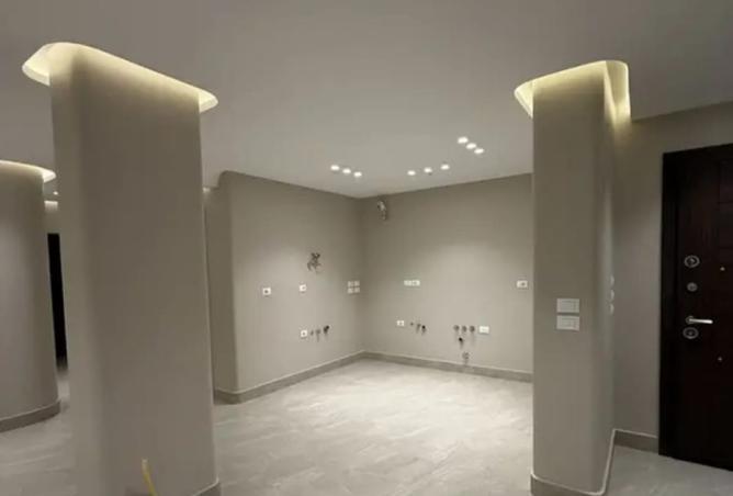 8420642 - Property Image 2