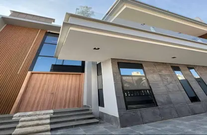Villa - 5 Bedrooms - 6 Bathrooms for sale in Etapa - Sheikh Zayed Compounds - Sheikh Zayed City - Giza