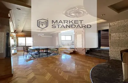 Apartment - 4 Bedrooms - 2 Bathrooms for sale in Street 231 - Degla - Hay El Maadi - Cairo