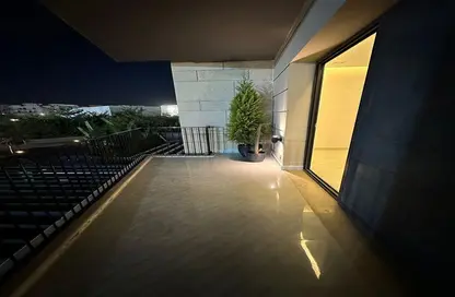 Apartment - 3 Bedrooms - 3 Bathrooms for sale in Sodic West - Sheikh Zayed Compounds - Sheikh Zayed City - Giza