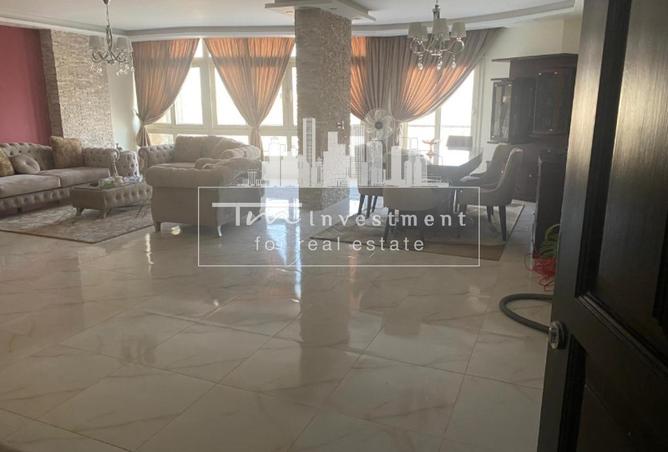 8001033 - Property Image 3