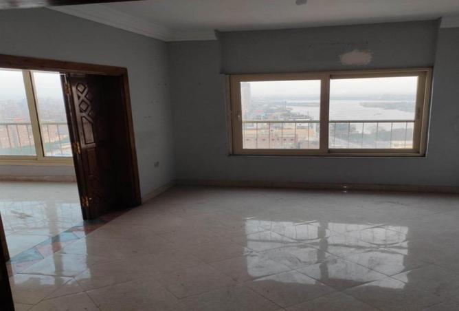 8269201 - Property Image 3