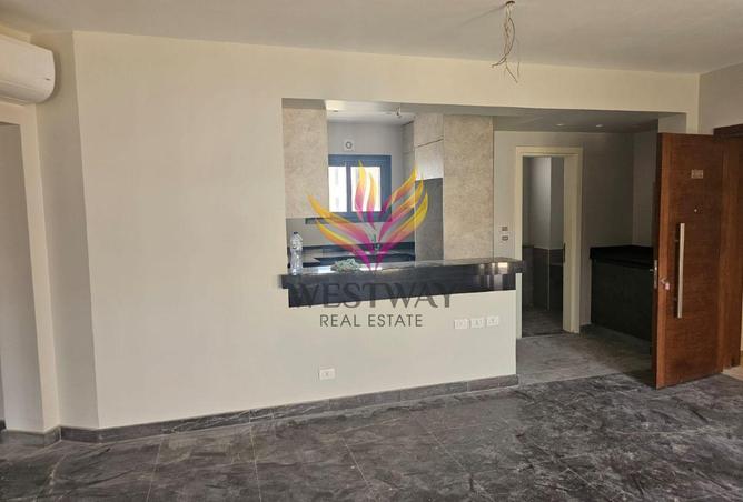 8229018 - Property Image 2