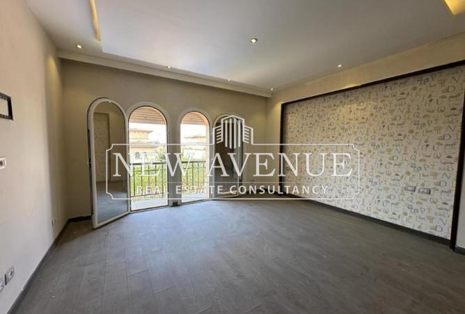 8317111 - Property Image 3