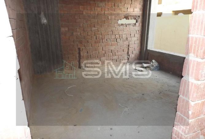 8174188 - Property Image 2