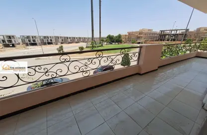شقة - 3 غرف نوم - 2 حمامات للايجار في شرق الاكاديمية - مدينة القاهرة الجديدة - القاهرة