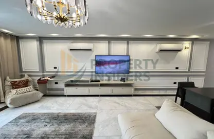 شقة - 3 غرف نوم - 4 حمامات للايجار في شارع كمال ابراهيم خليل - المهندسين - الجيزة