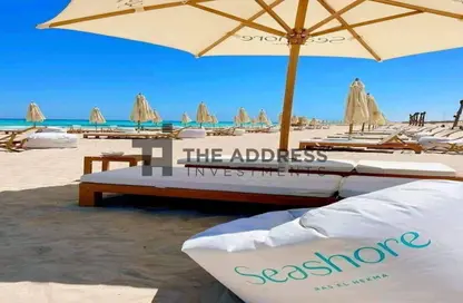 Chalet - 2 Bedrooms - 2 Bathrooms for sale in Seashore - Ras Al Hekma - North Coast