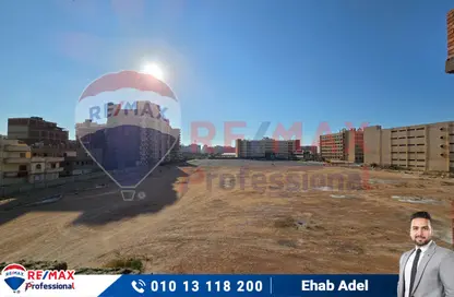Apartment - 3 Bedrooms - 3 Bathrooms for sale in Green Plaza St. - Smouha - Hay Sharq - Alexandria