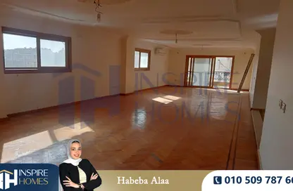 شقة - 3 غرف نوم - 3 حمامات للايجار في سموحة - حي شرق - الاسكندرية