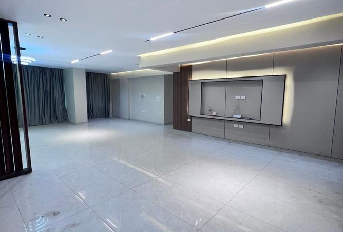 8237987 - Property Main Image