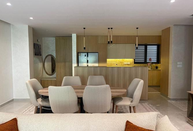 8186888 - Property Image 2