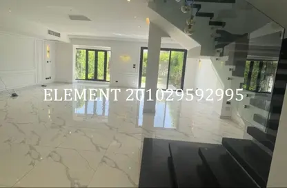 تاون هاوس - 4 غرف نوم - 4 حمامات للايجار في ذا كورت يارد - الحي الثاني عشر - الشيخ زايد - الجيزة