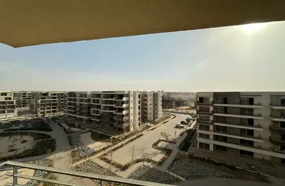 Apartment - 2 Bedrooms - 2 Bathrooms for sale in Palm Hills New Cairo - 5th Settlement Compounds - The 5th Settlement - New Cairo City - Cairo