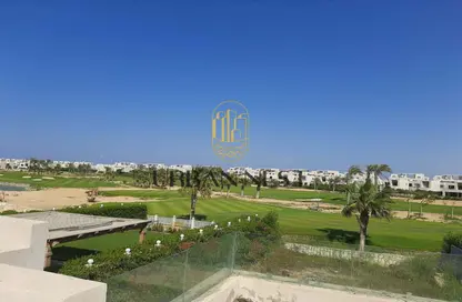 فيلا - 4 غرف نوم - 5 حمامات للبيع في هاسييندا باي - سيدي عبد الرحمن - الساحل الشمالي