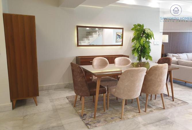 8310595 - Property Image 2