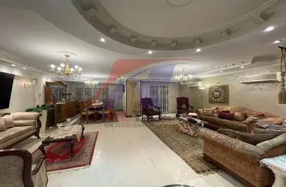 Apartment - 3 Bedrooms - 2 Bathrooms for sale in Abd Al Hamid Lotfy St. - 8th Zone - Nasr City - Cairo