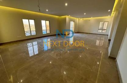 Apartment - 3 Bedrooms - 2 Bathrooms for rent in Al Gezira St. - South Investors Area - New Cairo City - Cairo
