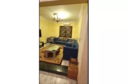 Apartment - 2 Bedrooms - 1 Bathroom for sale in Al Morsaleen St. - Zamalek - Cairo