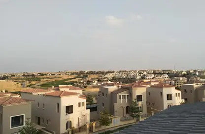 Townhouse - 3 Bedrooms - 5 Bathrooms for sale in Celesta Hills - Uptown Cairo - Mokattam - Cairo