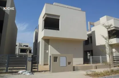 Villa - 3 Bedrooms - 5 Bathrooms for sale in The Crown - Cairo Alexandria Desert Road - 6 October City - Giza