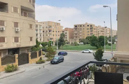 Apartment - 3 Bedrooms - 3 Bathrooms for sale in North Rehab - New Cairo City - Cairo