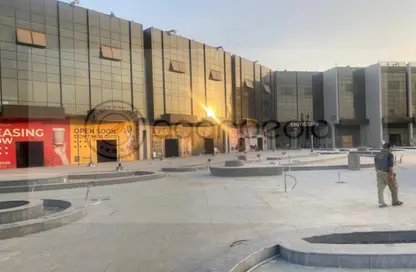 محل - استوديو للايجار في سايد ووك مول - البنفسج 1 - البنفسج - مدينة القاهرة الجديدة - القاهرة